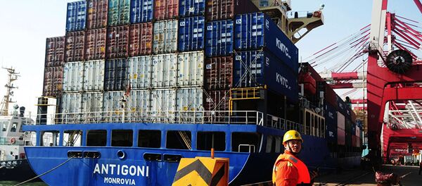 专家：美国对华产品加征关税是与全世界进行贸易战 - 俄罗斯卫星通讯社