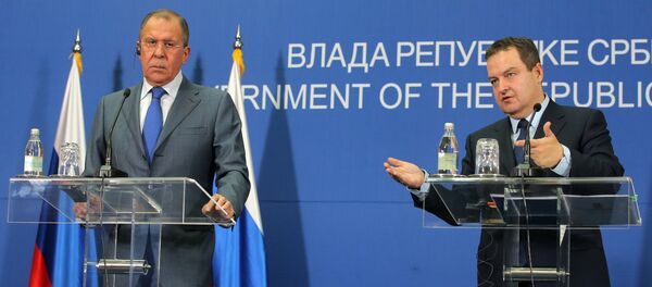 拉夫罗夫与达契奇 拉夫罗夫与达契奇 - 俄罗斯卫星通讯社