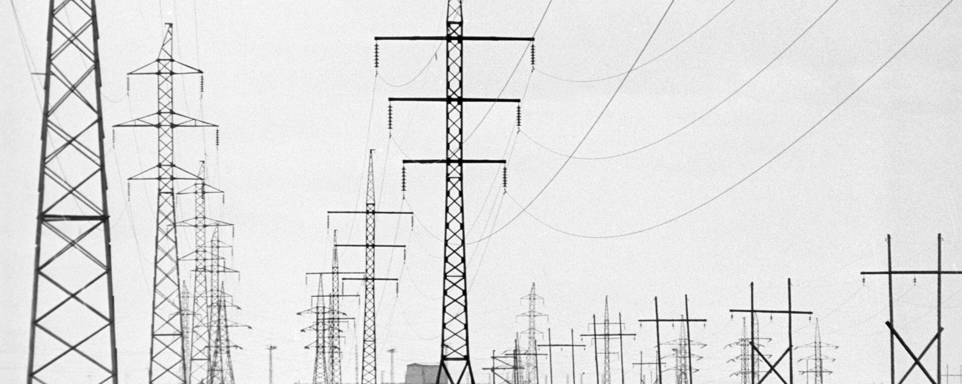 俄能源部：俄羅斯個別地區由於氣候原因電能供應出現中斷 - 俄羅斯衛星通訊社, 1920, 22.10.2021