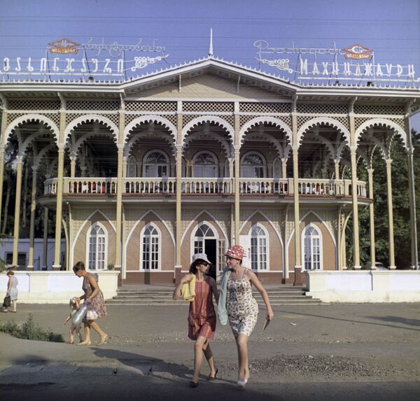 巴统Makhinjauri酒店大楼外观，1971年。 - 俄罗斯卫星通讯社