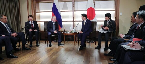 普京與安倍晉三/資料圖片/ - 俄羅斯衛星通訊社