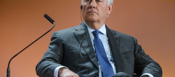 雷克斯∙蒂勒森 雷克斯∙蒂勒森 - 俄羅斯衛星通訊社