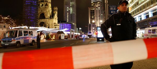 媒体：冲向柏林圣诞市场人群的卡车司机身份已查明 - 俄罗斯卫星通讯社