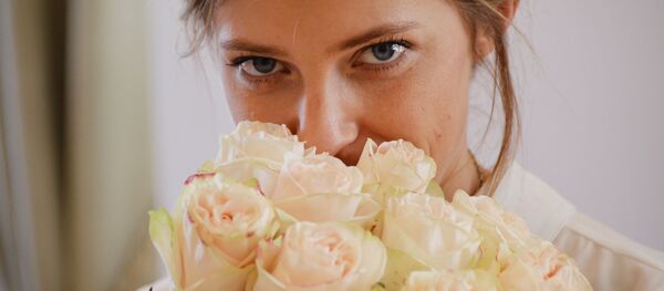 俄克里米亚前美女检察长波克隆斯卡娅出嫁 - 俄罗斯卫星通讯社