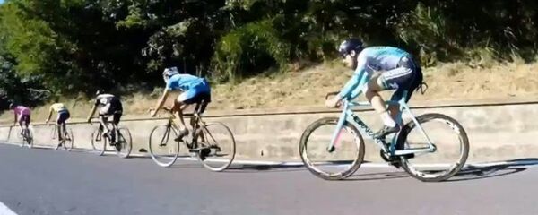 自行車手用物理定律超越對手 - 俄羅斯衛星通訊社