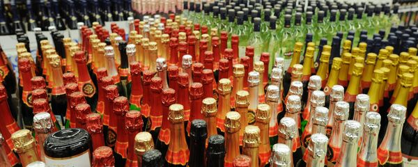 普京責成嚴格管控酒精類產品生產和流通規則 - 俄羅斯衛星通訊社