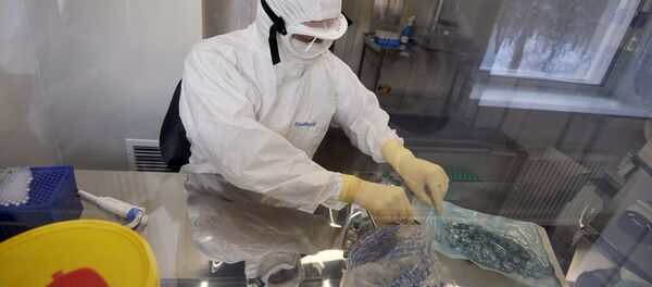 世界卫生组织：针对埃博拉病毒的实验疫苗显示100％疗效 - 俄罗斯卫星通讯社