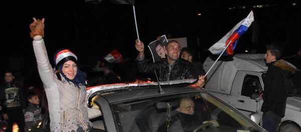 阿勒頗市民歡慶解放：這一天我們等了五年 - 俄羅斯衛星通訊社