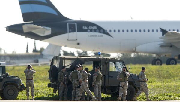 利比亞客機遭劫持：乘客獲釋，劫持者向當局投誠 - 俄羅斯衛星通訊社