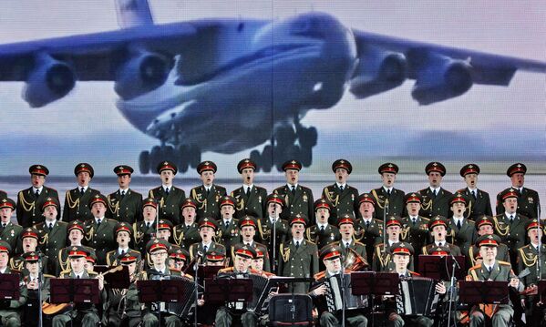 亞歷山德羅夫紅旗歌舞團在維捷布斯克 - 俄羅斯衛星通訊社