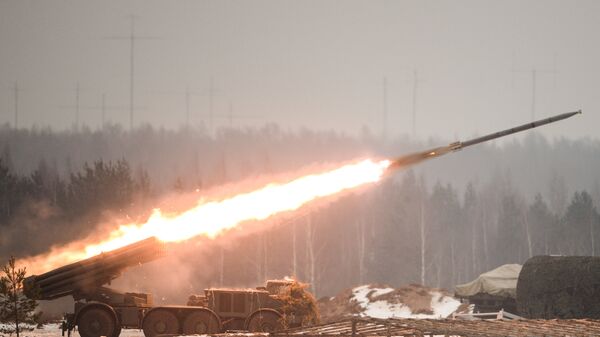 俄军获得首批“旋风-S”多管火箭炮系统 - 俄罗斯卫星通讯社