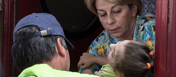 叙医院：叙利亚儿童得到丽莎医生想送给他们的物品 - 俄罗斯卫星通讯社