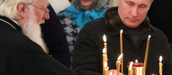 普京向東正教徒祝賀聖誕節 - 俄羅斯衛星通訊社