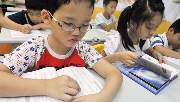 台灣約500名兒童因使用學校午餐而食物中毒 - 俄羅斯衛星通訊社