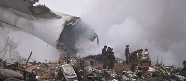 據吉爾吉斯斯坦政府新聞局消息，比什凱克郊區的飛機失事地點有32棟住宅被毀  更多: http://sputniknews.cn/society/201701161021615845/ - 俄羅斯衛星通訊社