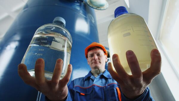 俄中科学家研制用霉菌制成的吸附剂以净化水中重金属 - 俄罗斯卫星通讯社