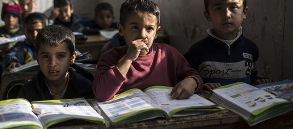 敘利亞阿勒頗體育學校重新開課接收約千名學生 - 俄羅斯衛星通訊社