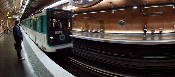 Станция метро Arts et Metiers в Париже - 俄罗斯卫星通讯社