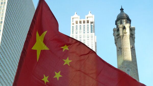 Chinese Flag and Chicago Water Tower - 俄罗斯卫星通讯社
