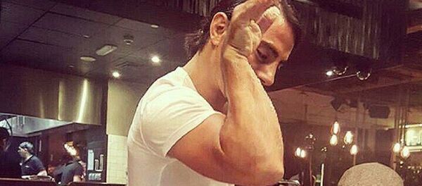 迪卡普里奧因為牛排走訪了已經成為網紅的土耳其廚師 迪卡普里奧因為牛排走訪了已經成為網紅的土耳其廚師 - 俄羅斯衛星通訊社