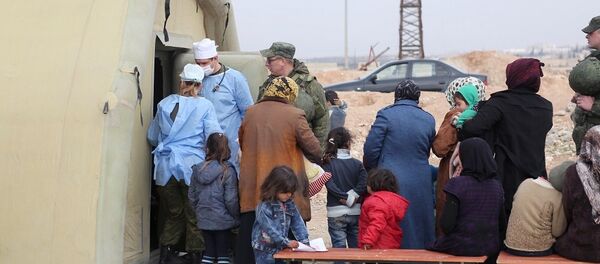 俄驻叙冲突各方调解中心：俄军向叙平民转交9吨人道援助物资 - 俄罗斯卫星通讯社