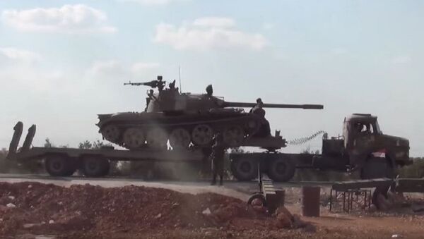 敘軍進攻在阿勒頗省巴卜鎮附近的“達伊沙”恐怖分子 - 俄羅斯衛星通訊社