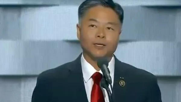 劉雲平（Ted Lieu） - 俄羅斯衛星通訊社
