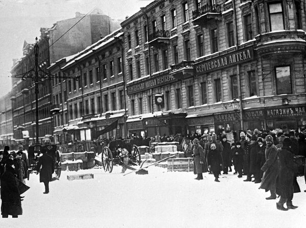 此次革命活动从1917年2月底持续至3月初 - 俄罗斯卫星通讯社
