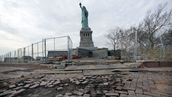 在纽约的自由女神雕像谢绝游人参观 - 俄罗斯卫星通讯社