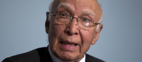 巴基斯坦總理外事顧問阿齊茲 - 俄羅斯衛星通訊社