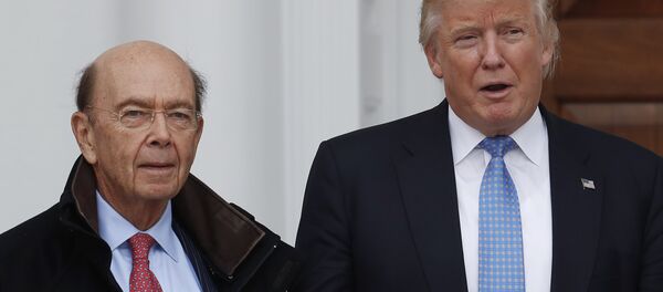 羅斯成媒體進攻特朗普團隊的新目標 羅斯成媒體進攻特朗普團隊的新目標 - 俄羅斯衛星通訊社