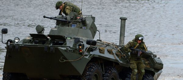 BTR-80装甲车 BTR-80装甲车 - 俄罗斯卫星通讯社