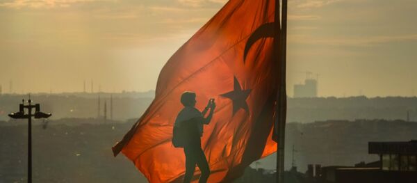 土耳其逮捕德国《世界报》(Die Welt)的一名记者并指控其参与恐怖主义行动 土耳其逮捕德国《世界报》(Die Welt)的一名记者并指控其参与恐怖主义行动 - 俄罗斯卫星通讯社