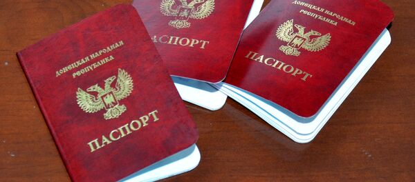 頓巴斯兩共和國護照 頓巴斯兩共和國護照 - 俄羅斯衛星通訊社