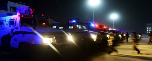 新疆公安边防总队机动支队紧急集结拉动，前往集结地。 - 俄罗斯卫星通讯社