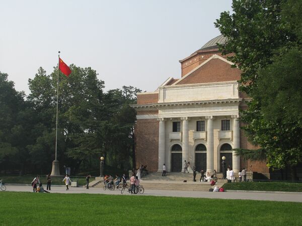 中国俄罗斯留学生协会主席傅嘉烨表示,北京最大的优势在于极强的文化包容性。 中国俄罗斯留学生协会主席傅嘉烨表示,北京最大的优势在于极强的文化包容性。 - 俄罗斯卫星通讯社