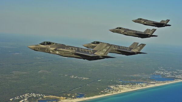 Американские истребители F-35A над побережьем Флориды - 俄罗斯卫星通讯社