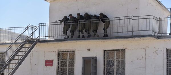 俄塔軍方舉行聯合軍演消滅假想恐怖分子 俄塔軍方舉行聯合軍演消滅假想恐怖分子 - 俄羅斯衛星通訊社