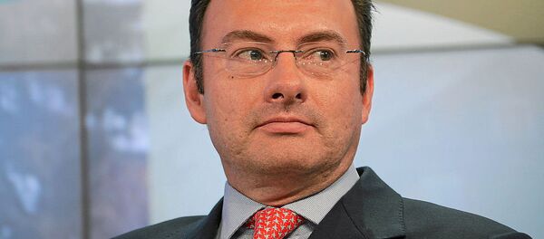 路易斯•比德加賴 路易斯•比德加賴 - 俄羅斯衛星通訊社