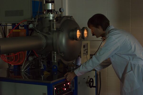 研制新型合金的工作仍在继续。 研制新型合金的工作仍在继续。 - 俄罗斯卫星通讯社