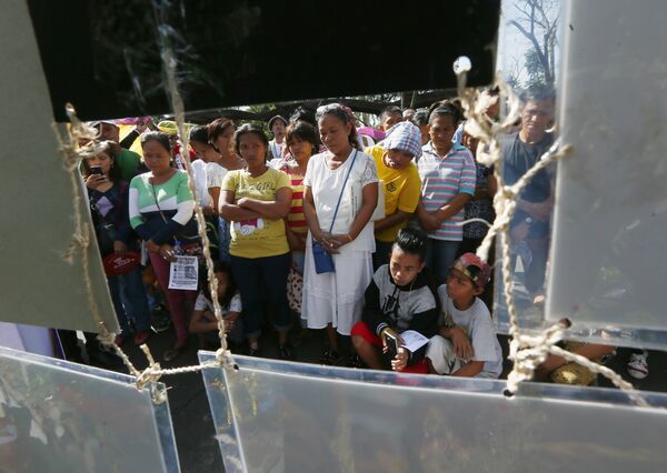 强硬的反毒攻势,成为反对派批评总统的主要原因。 强硬的反毒攻势,成为反对派批评总统的主要原因。 - 俄罗斯卫星通讯社