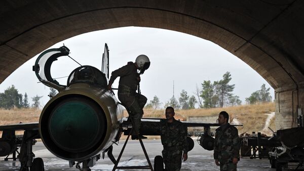 媒體：土救援人員找到在土敘邊境墜毀敘戰機飛行員 - 俄羅斯衛星通訊社