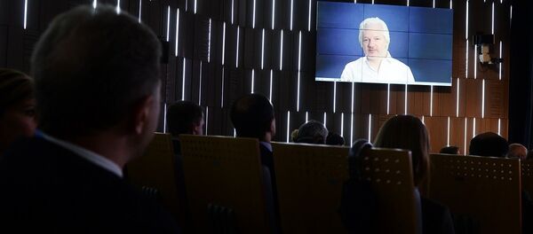 阿桑奇：中情局文件泄露说明其无能 - 俄罗斯卫星通讯社