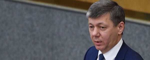 德米特里•諾維科夫 - 俄羅斯衛星通訊社