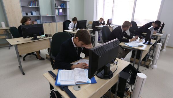 Компьютерный класс - 俄罗斯卫星通讯社