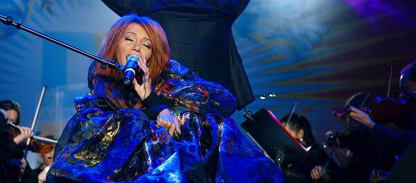 烏克蘭安全局新聞處消息稱,烏安全局禁止代表俄羅斯參加2017年歐洲歌唱大賽的薩莫伊洛娃入境,禁令期限為3年 烏克蘭安全局新聞處消息稱,烏安全局禁止代表俄羅斯參加2017年歐洲歌唱大賽的薩莫伊洛娃入境,禁令期限為3年 - 俄羅斯衛星通訊社