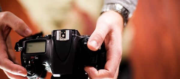 俄海关:一中国游客试图携带具有放射性的相机镜头入境伊尔库茨克 俄海关:一中国游客试图携带具有放射性的相机镜头入境伊尔库茨克 - 俄罗斯卫星通讯社