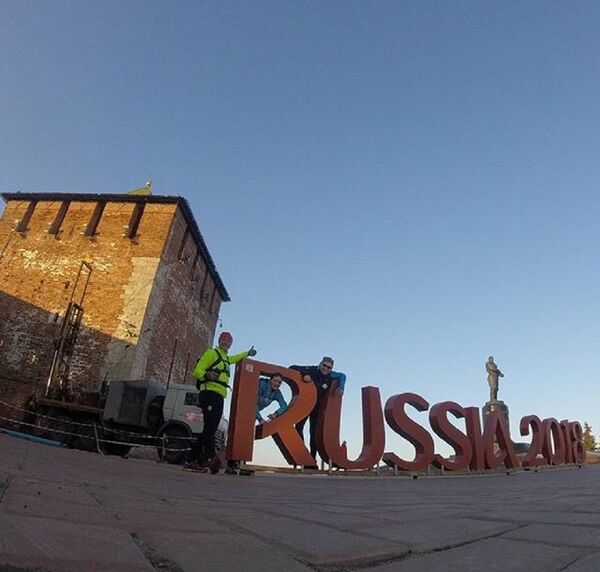 俄罗斯人亚历山大•卡佩尔已经跑完了约400公里 俄罗斯人亚历山大•卡佩尔已经跑完了约400公里 - 俄罗斯卫星通讯社