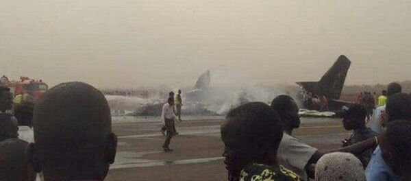 蘇軍方:蘇丹西部一架飛機墜毀造成18人死亡 蘇軍方:蘇丹西部一架飛機墜毀造成18人死亡 - 俄羅斯衛星通訊社