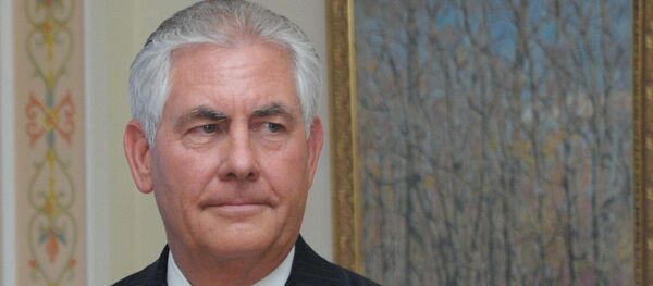 Премьер-министр РФ В.Путин встретился с главой корпорации ExxonMobil Р.Тиллерсоном Премьер-министр РФ В.Путин встретился с главой корпорации ExxonMobil Р.Тиллерсоном - 俄罗斯卫星通讯社